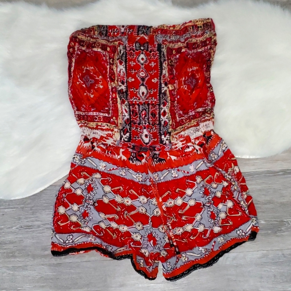 ‼️**5 for 10 Angie Bohemian Shorts Romper**‼️